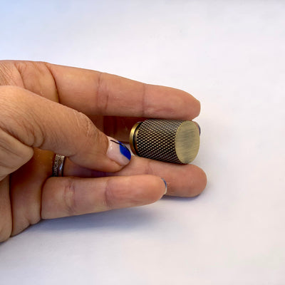 Knurled Bronze Brass Pull