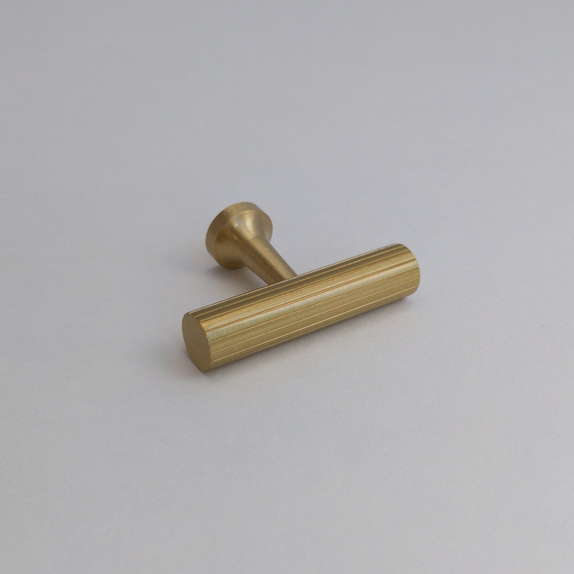 Fluted Brass Gold T-Bar Knob - Cabinet Pulls and Drawer Handles, Brushed Gold  Finish,  Solid Metal,  Classic Drawer Pull Handles