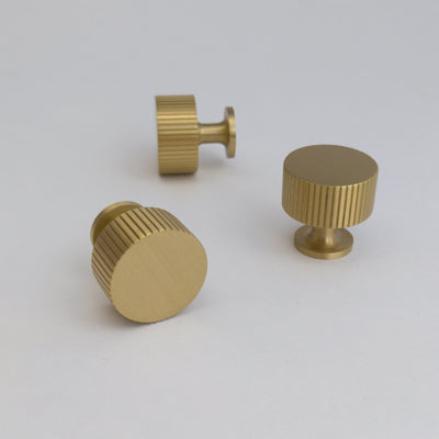 Fluted Brass Gold Round Knob - Cabinet Pulls and Drawer Handles, Brushed Gold  Finish,  Solid Metal,  Classic Drawer Pull Handles