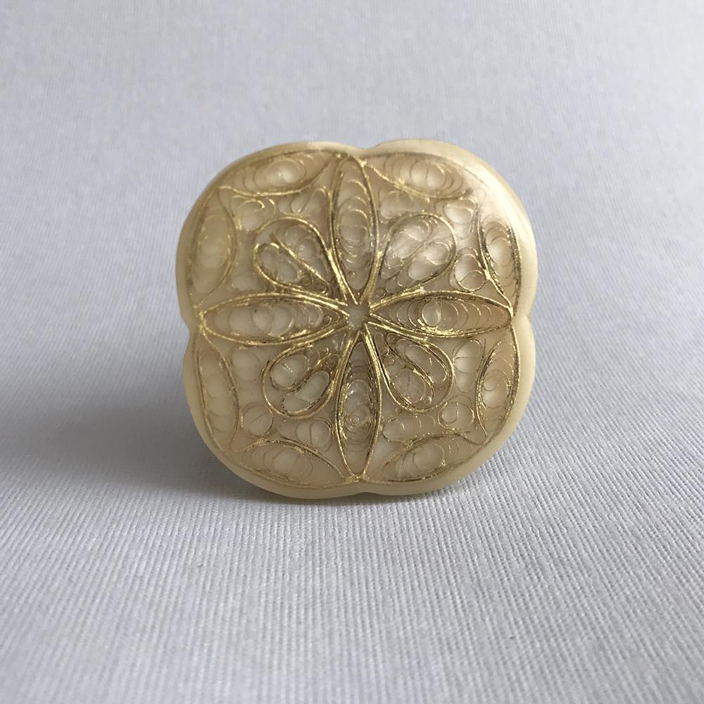 Lacey Knob  Drawer Pulls and Cabinet Knobs