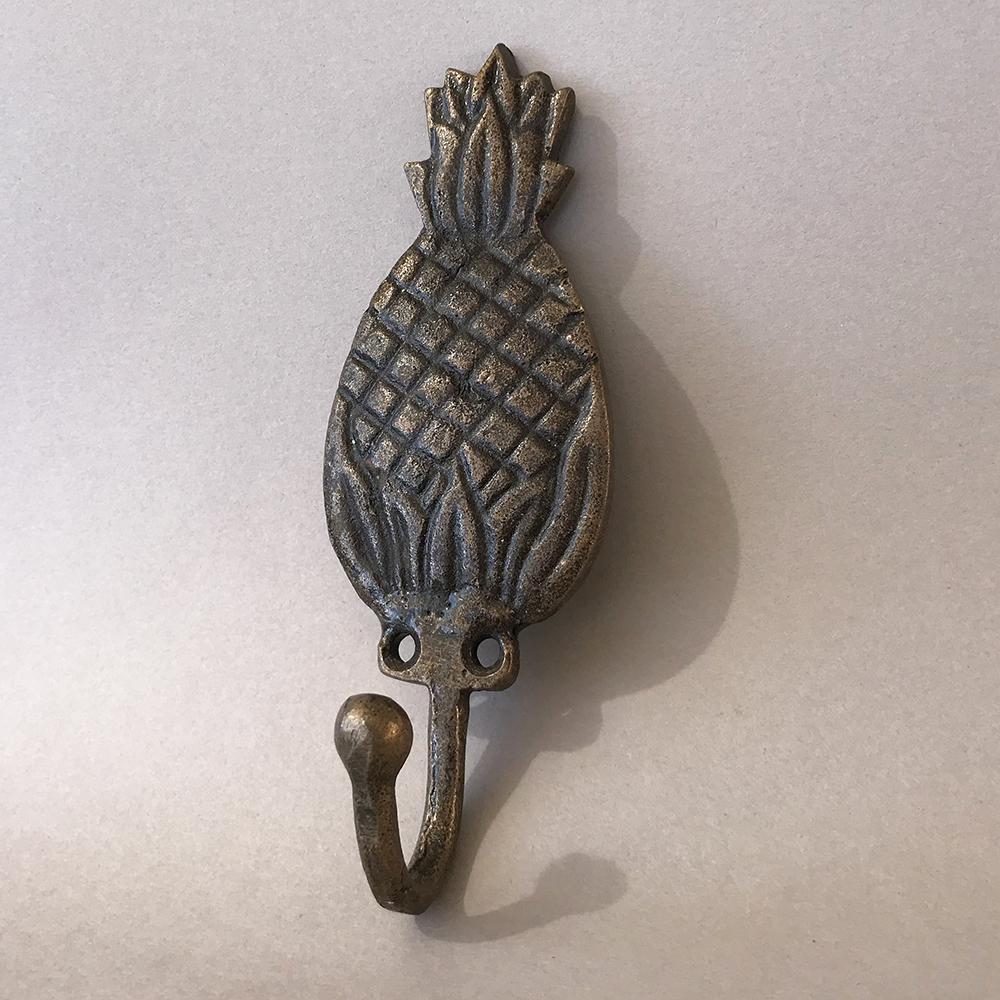 Plantation Pineapple Hook  Drawer Pulls and Cabinet Knobs